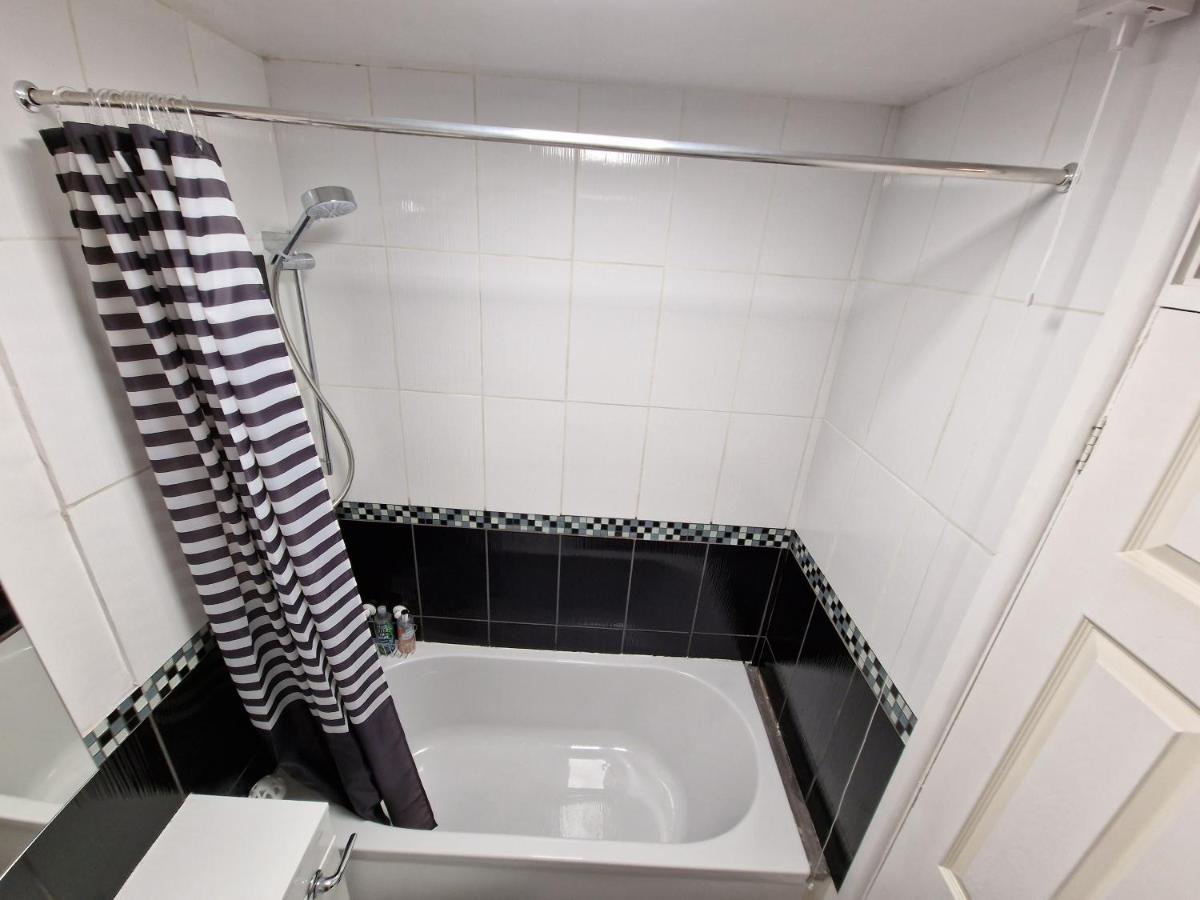 Comfy Apartment, Self Check-In 24H-Day, 7Days-Week, Sleep 4 - In Devon, Dartmoor, Near A38 Teigngrace Ngoại thất bức ảnh