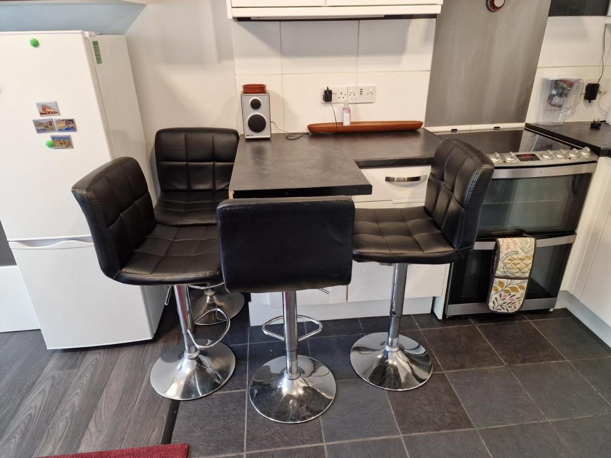 Comfy Apartment, Self Check-In 24H-Day, 7Days-Week, Sleep 4 - In Devon, Dartmoor, Near A38 Teigngrace Ngoại thất bức ảnh
